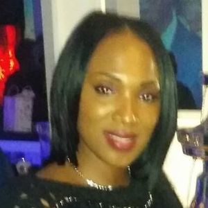 Meet your Posher, Kenyatta